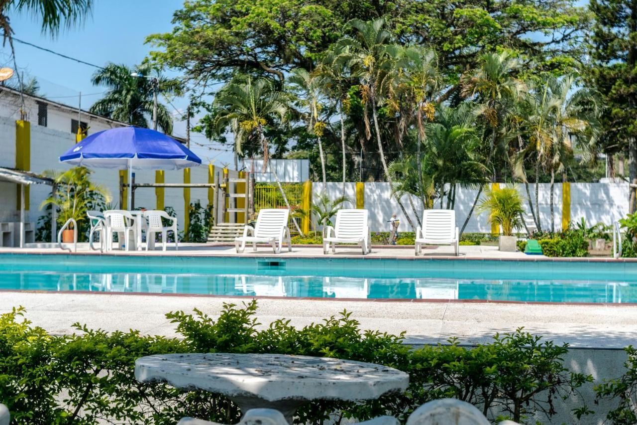 Hotel Villa Bosco ปัลมีรา ภายนอก รูปภาพ